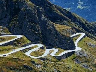 How to Plan a Cross-Country Trip with a Rented Car