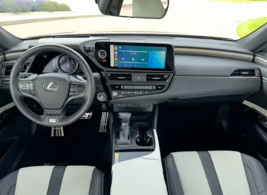 Lexus ES 350 F Sport 2024